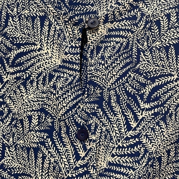 Talbots blue and cream lead top blouse vintage size 8 - Picture 3 of 5